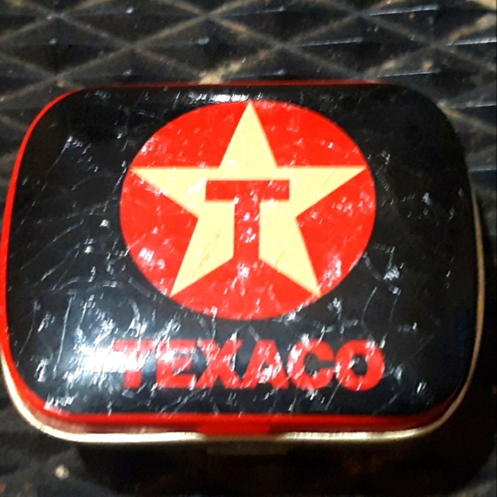Vintage Texaco tins
